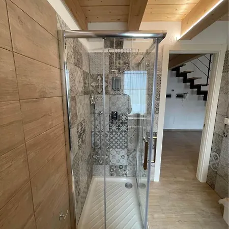 Casa Dei Pazzi Montanari Da Cristina Apartament