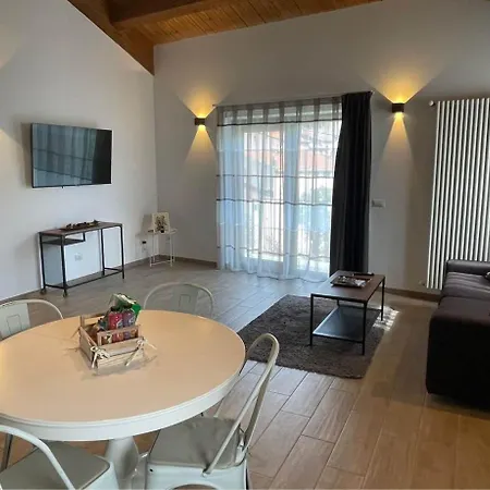 Апартаменты Casa Dei Pazzi Montanari Da Cristina Альфедена