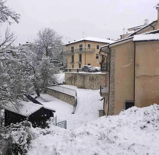 Casa Dei Pazzi Montanari Da Cristina Apartman *